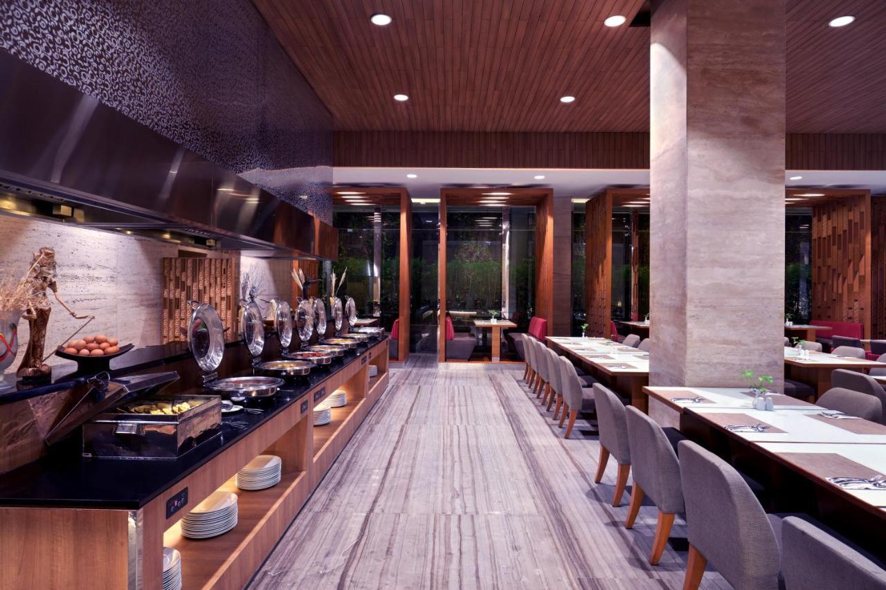 Grand Mercure Jakarta Harmoni Ngoại thất bức ảnh